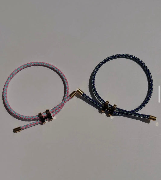 LORI BANGLE
