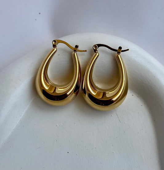 ANYANGO EARRING