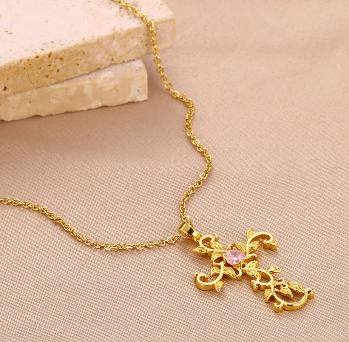 Akeno Necklace
