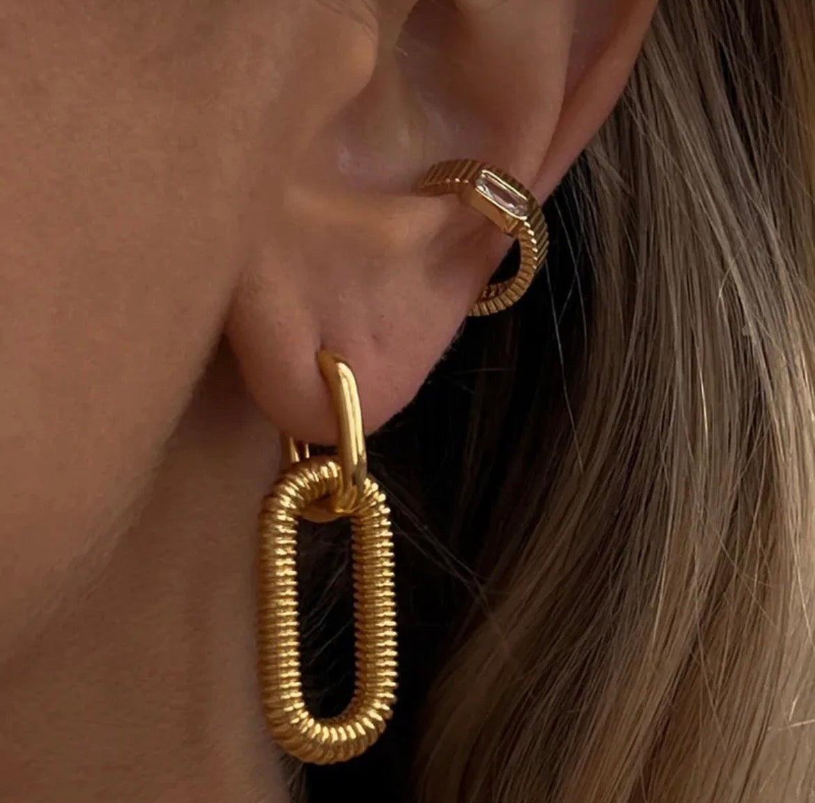 AIDA EARRING