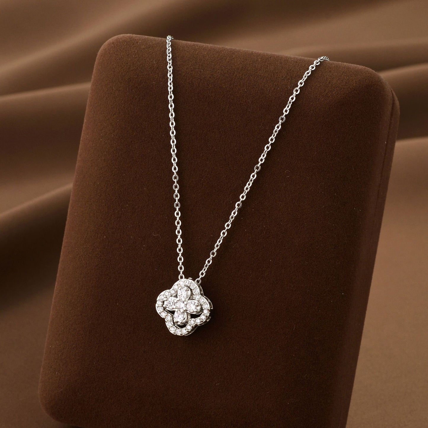 Mote Necklace