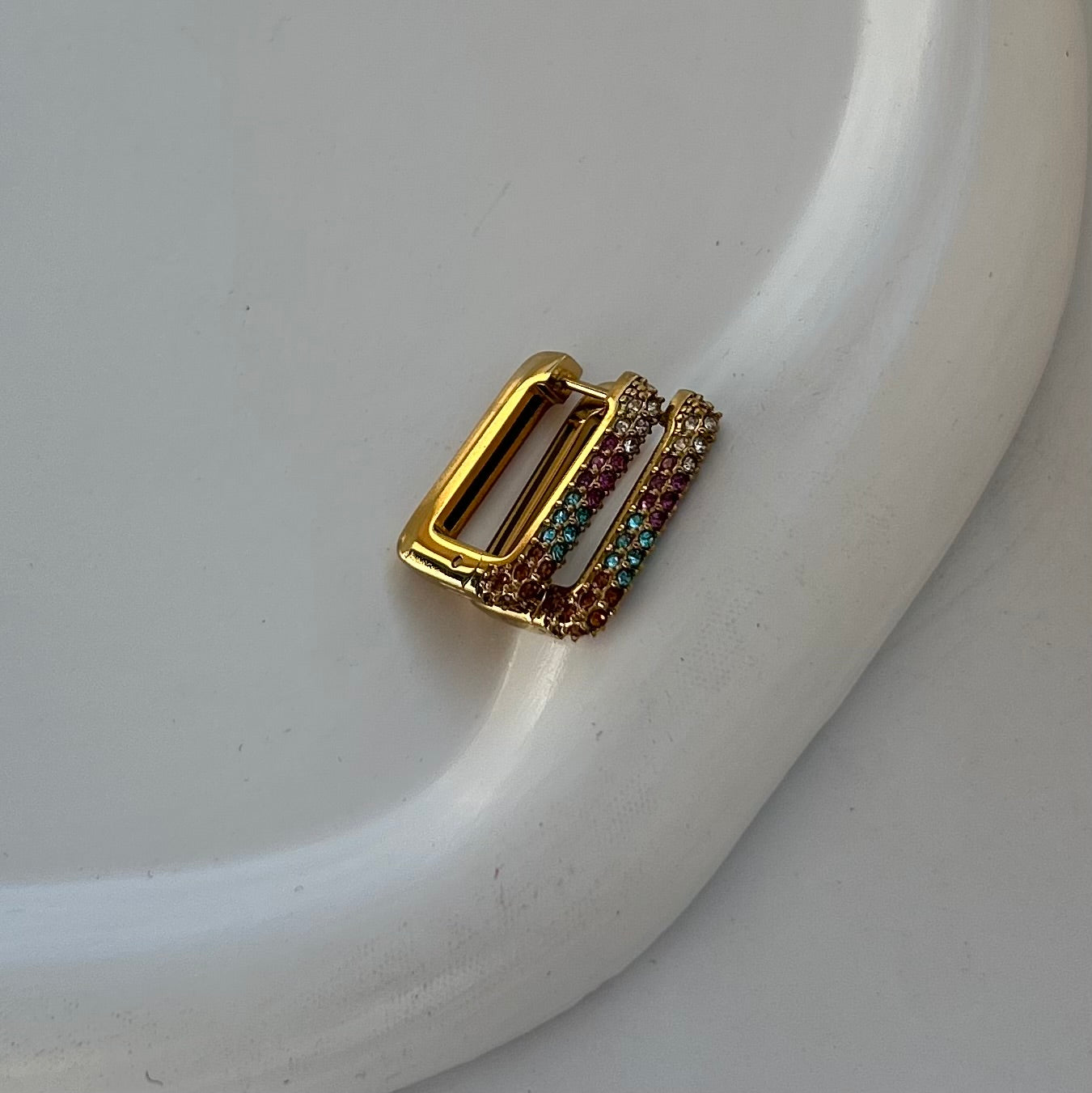 ROCKY EARRING