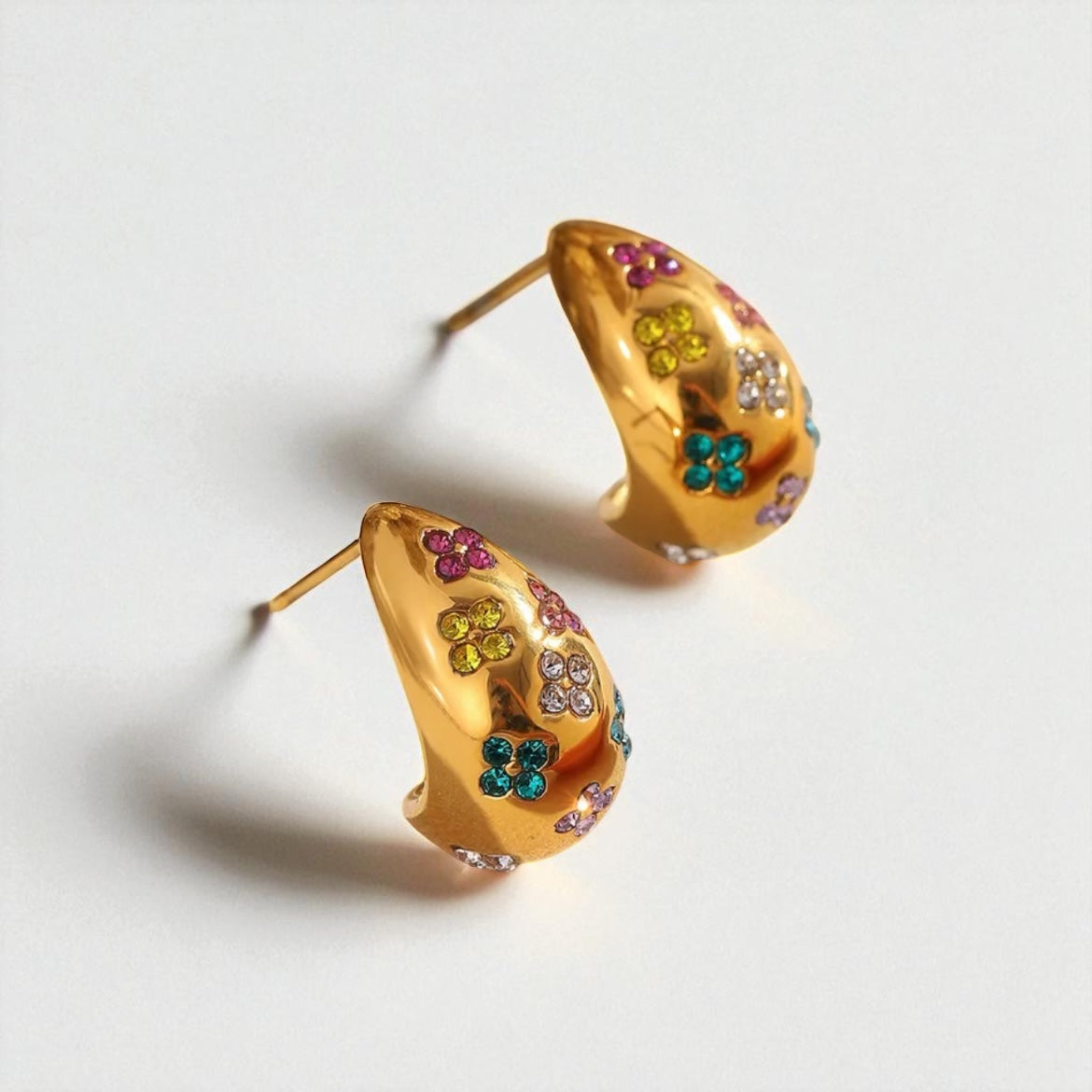 SHI EARRING