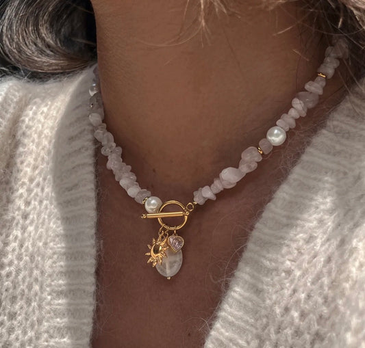 NJERAE NECKLACE