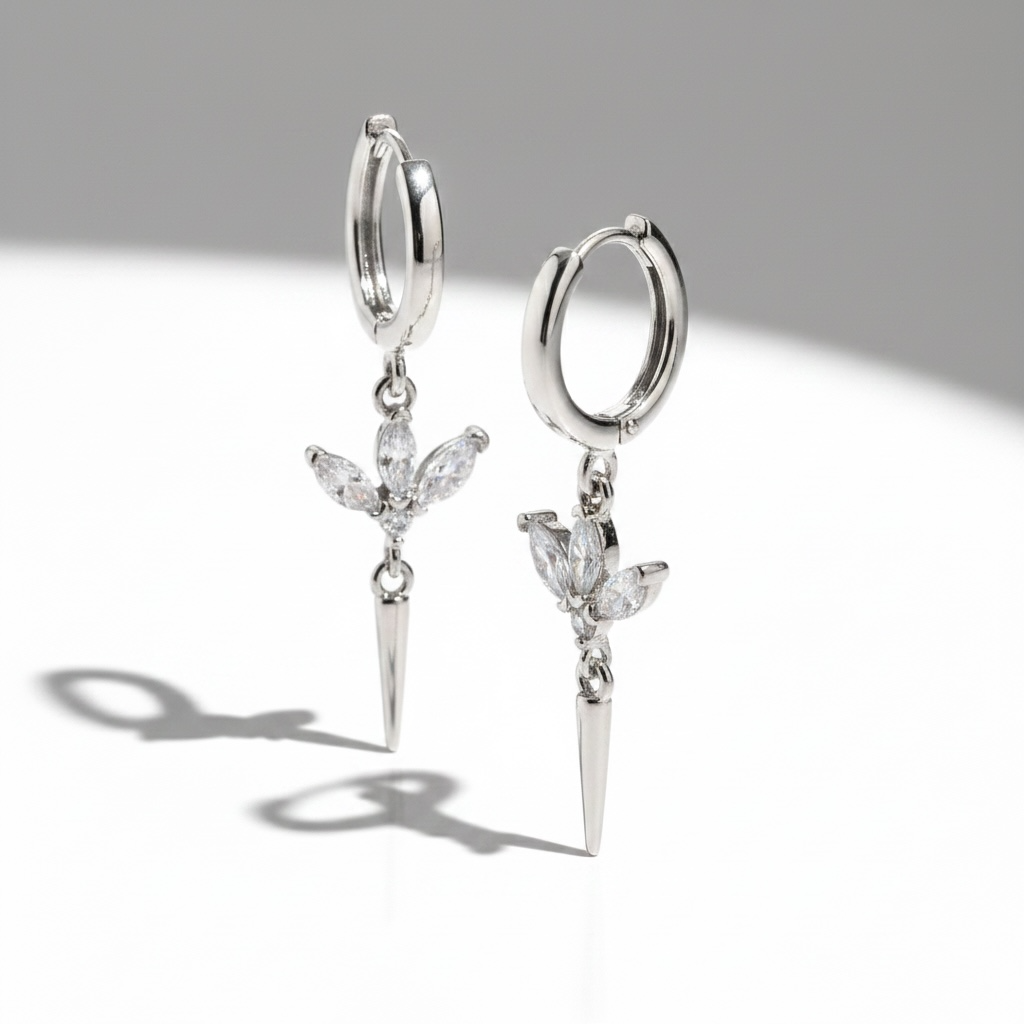 NTHUKA EARRING