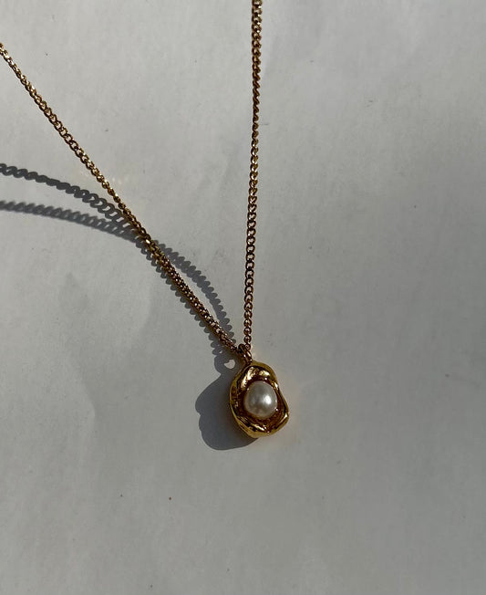 DONATELLA NECKLACE