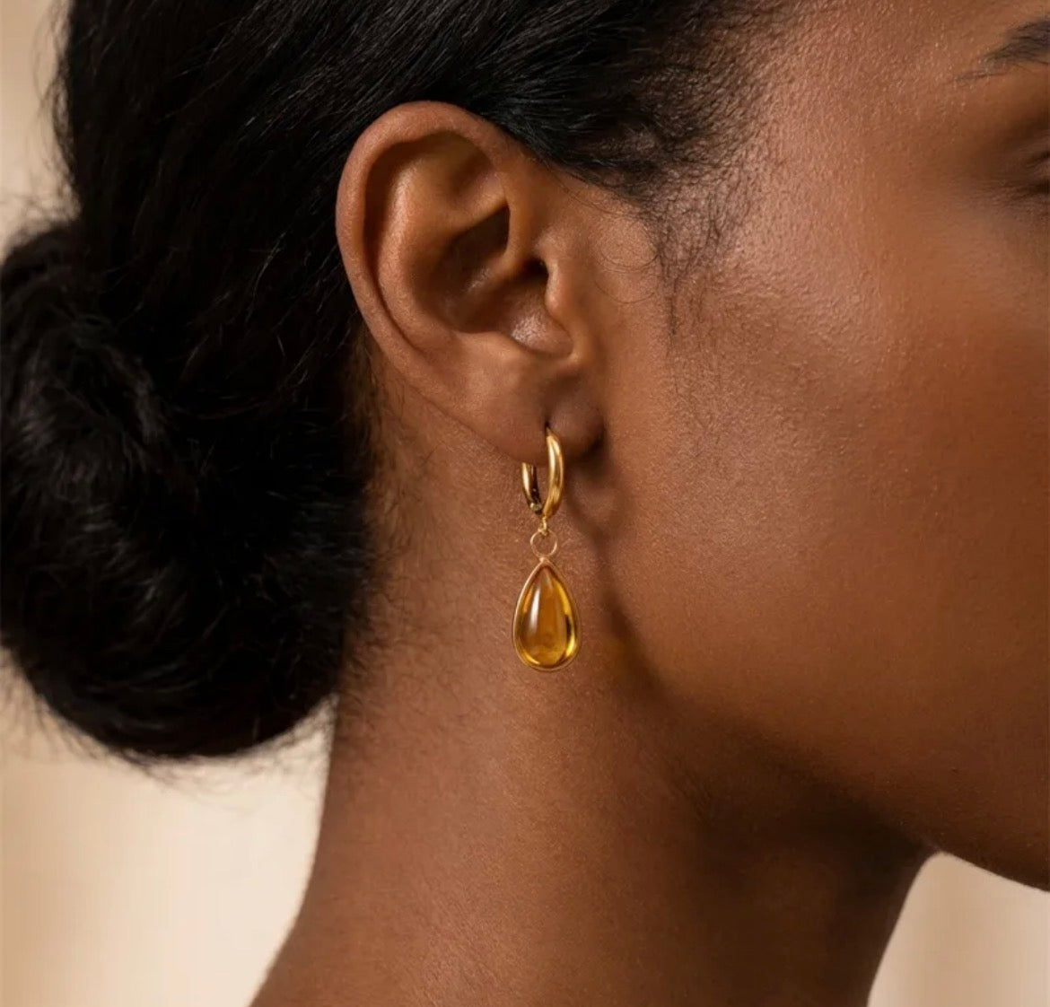 AMBER EARRING