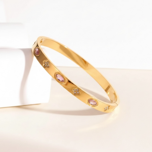 MEKI BANGLE