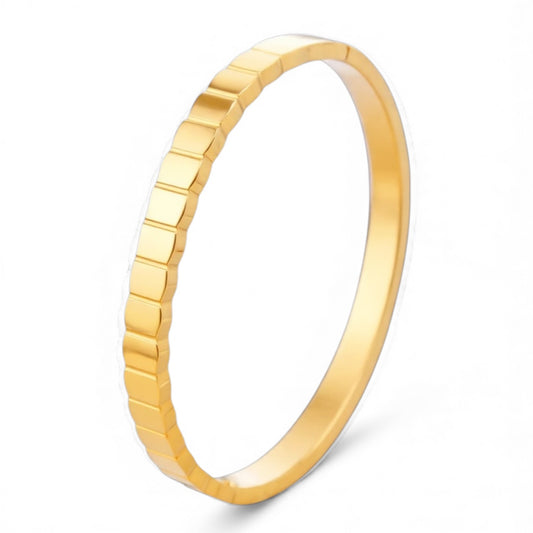 NYLA BANGLE
