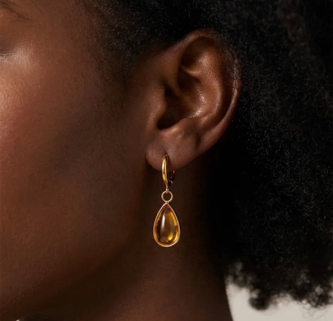 AMBER EARRING