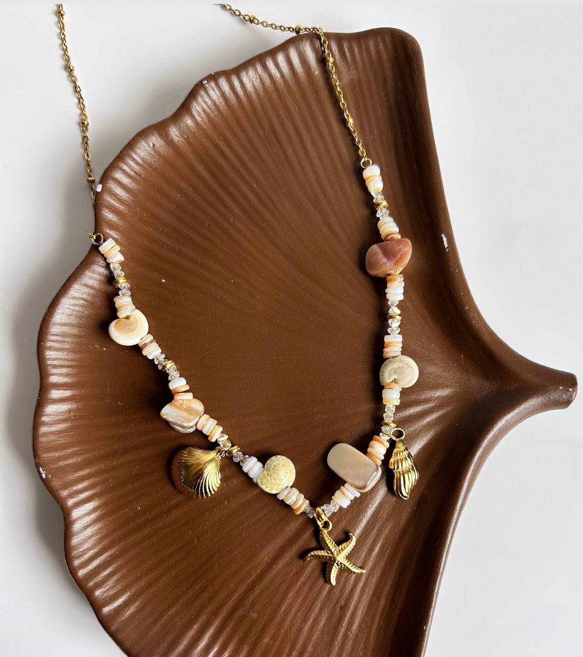 GANDA NECKLACE