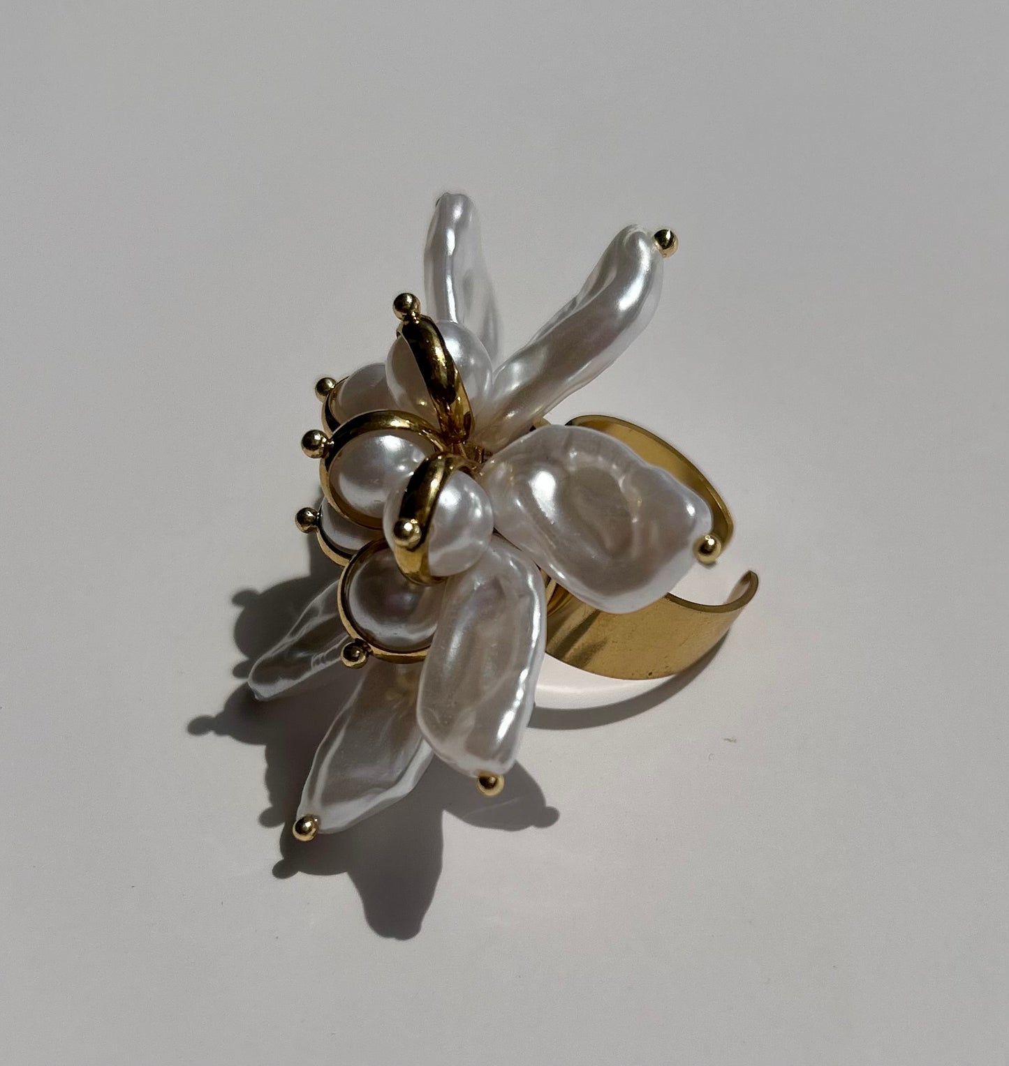 BAROQUE RING