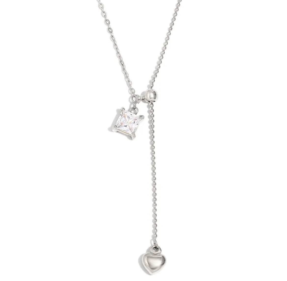 CORALIE NECKLACE