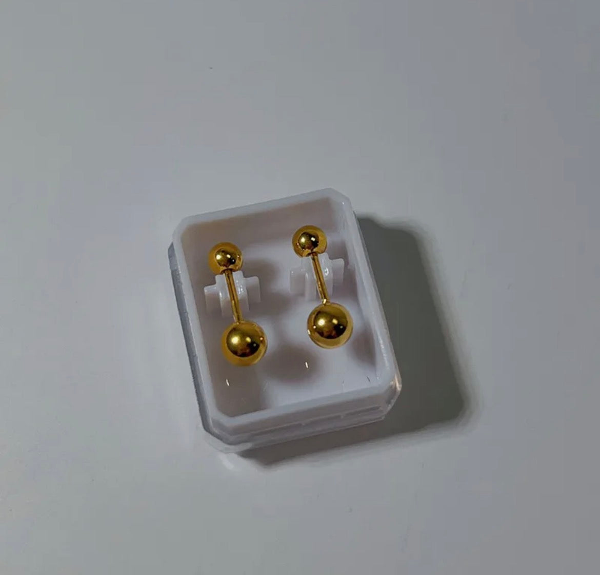 MON EARSTUDS